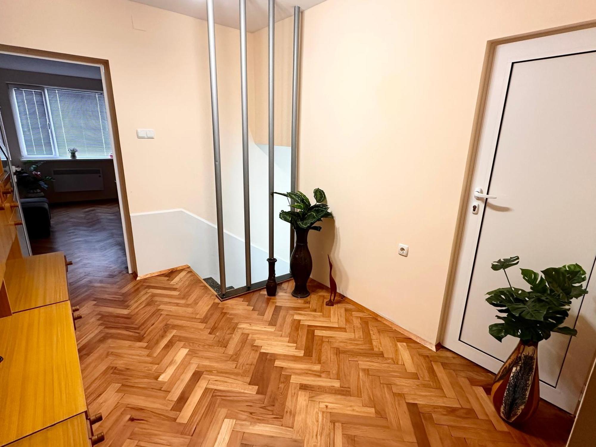 Дом Тодор И Тота Мутевски Troyan  Exterior photo
